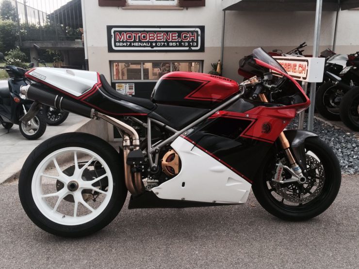 Ducati 996 s
